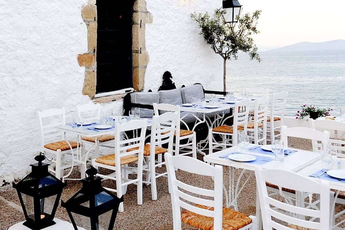 Foto 11 von 13: Thalassa, Return To Timeless Spetses