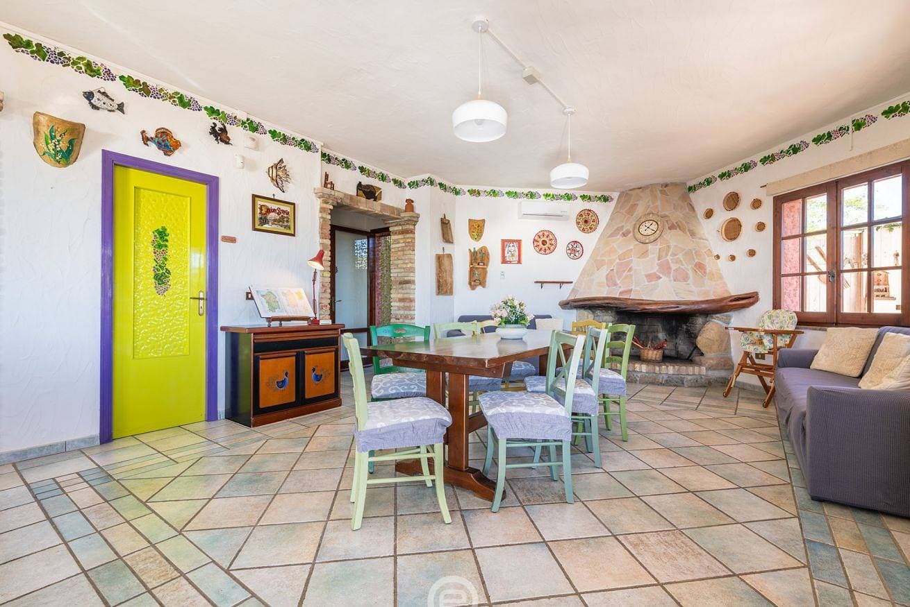 Foto 11 von 47: Villa für 8 Personen mit Pool