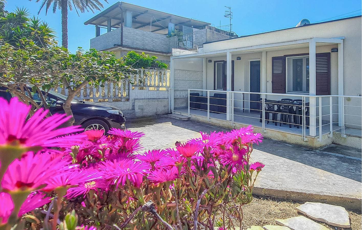 Gemütliches Küstenappartement mit Parkplatz und Terrasse 1