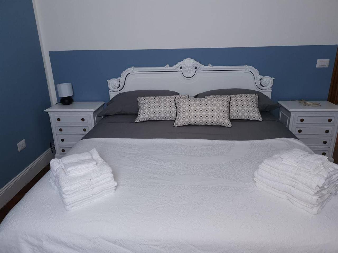 Foto 7 von 10: Double Room with Shared Bathroom