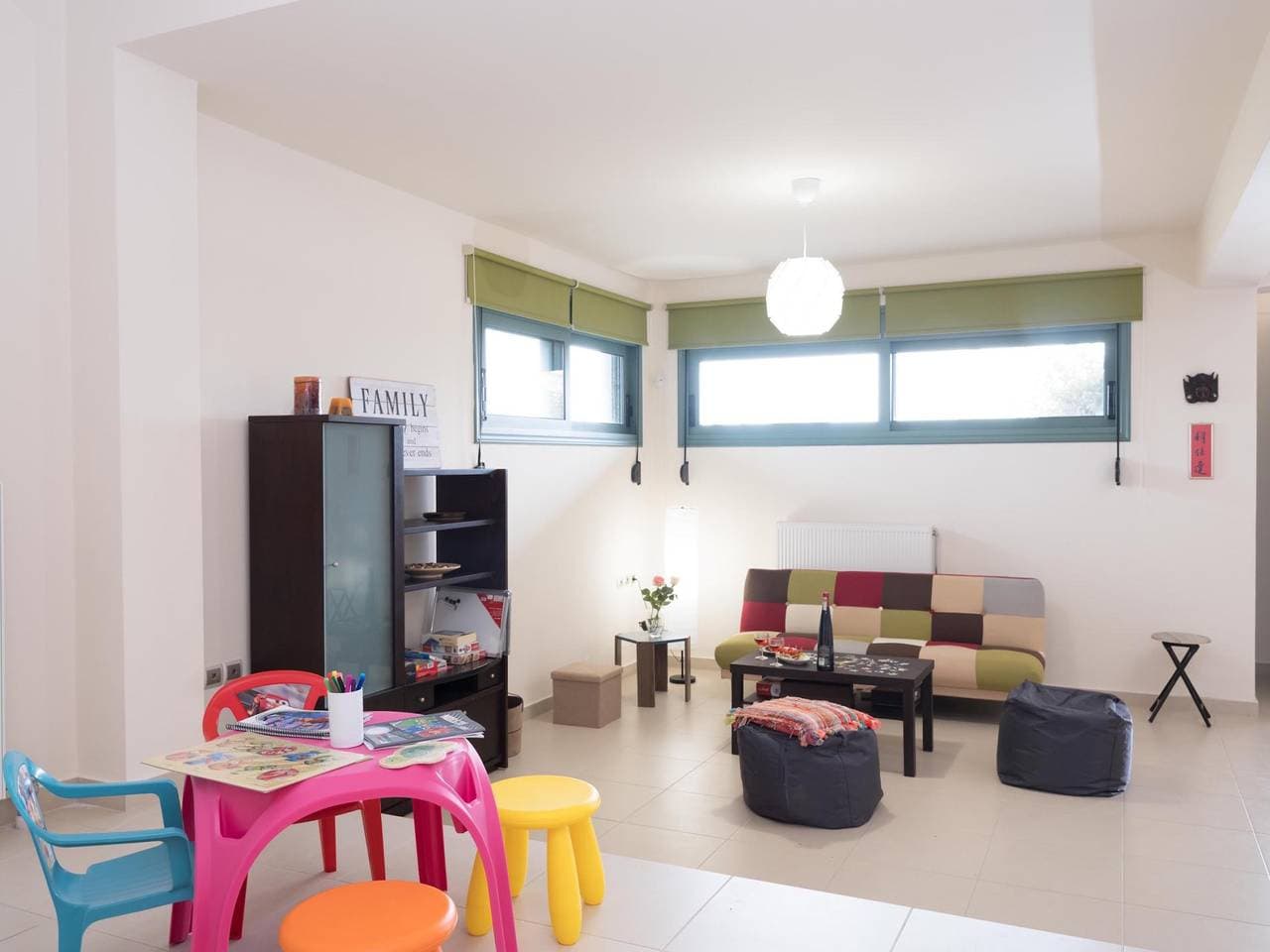 Foto 10 von 44: Villa für 8 Personen mit Terrasse