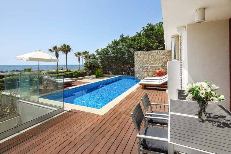 Foto 7 von 32: Villa für 6 Personen mit Balkon