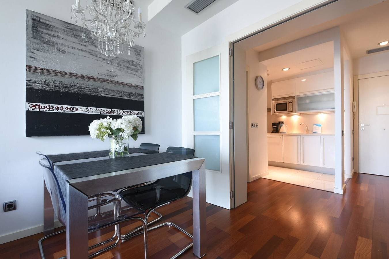 Foto 5 von 33: Ferienwohnung für 3 Personen mit Balkon