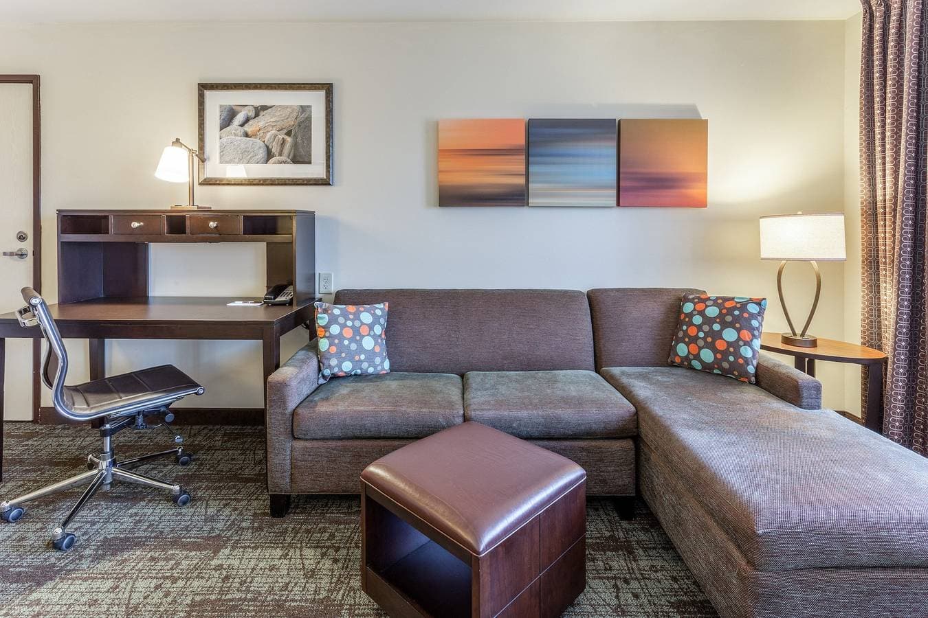 Foto 3 von 27: Staybridge Suites Davenport