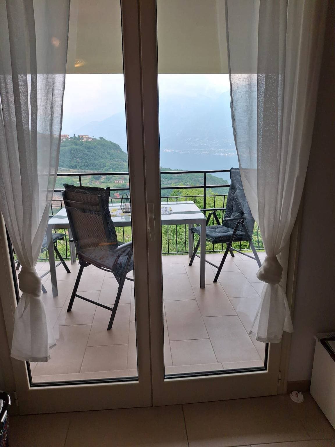 Foto 9 von 30: Appartement Marco by Gardaseeappartements mit Seeblick