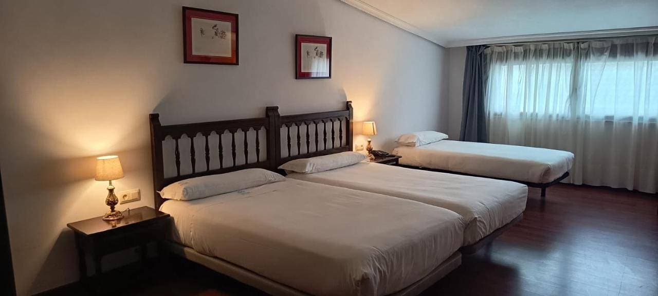 Foto 2 von 5: Budget Double or Twin Room