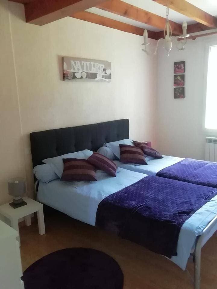 Foto 6 von 7: Twin Room