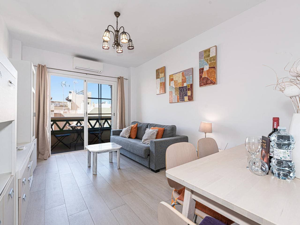 Foto 6 von 24: Paradiesische 1-Zimmer-Wohnung 100m vom Torrecilla-Strand