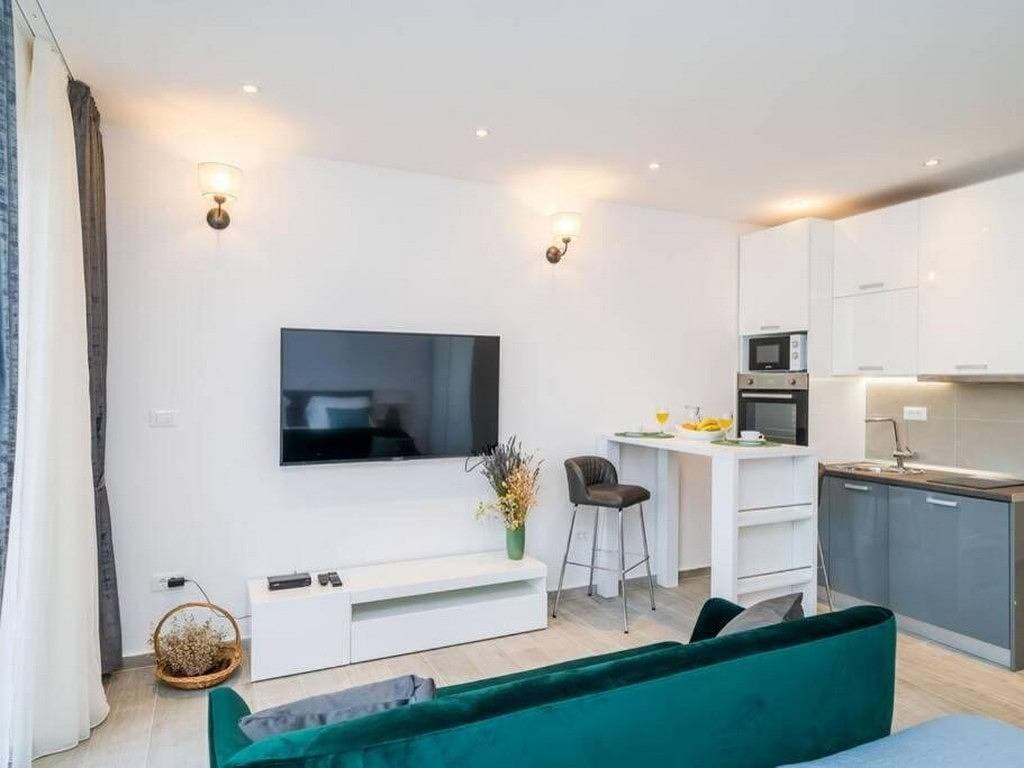 Foto 9 von 19: Studio Appartement mit Terrasse und Meerblick Pomena, Mljet As-22317-b