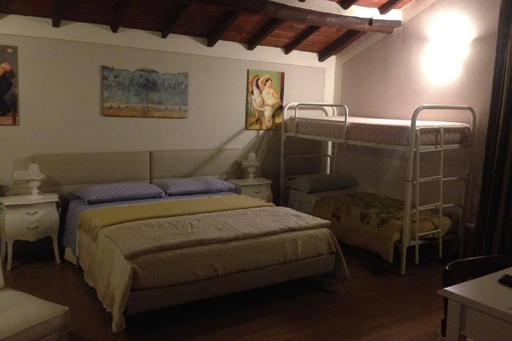 Foto 2 von 30: Ferienhaus - Villa mit Garten und privatem Pool