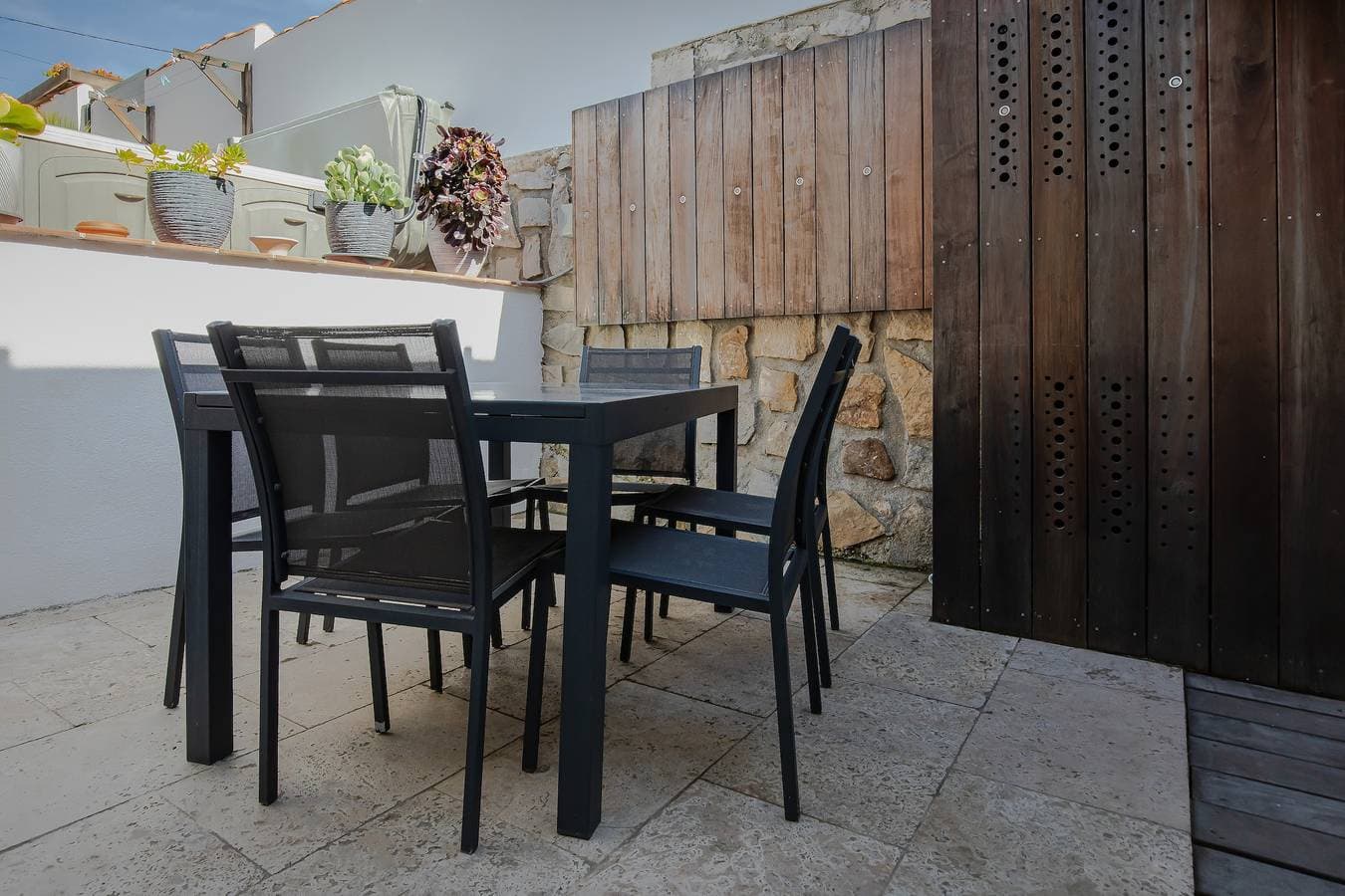 Foto 8 von 17: Ferienwohnung 'Le Ponton' mit privatem Garten, Wi-Fi und Klimaanlage