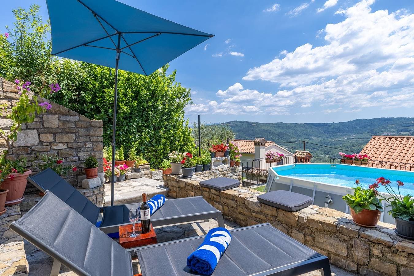 Casa Pietro Montona 1