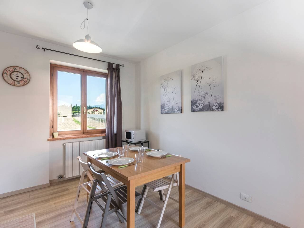 Foto 9 von 26: Ferienwohnung "Bella Cora" mit Garten und privater Dachterrasse