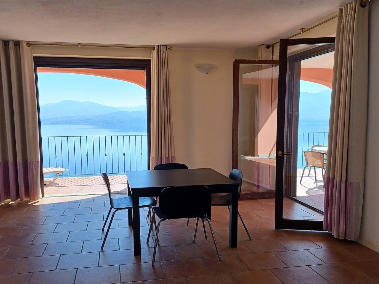 Foto 4 von 16: Wohnung in Oggebbio mit Blick auf den See