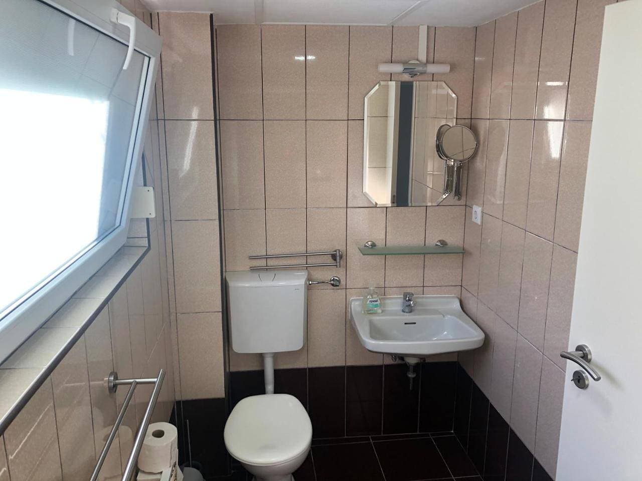 Foto 10 von 11: Classic Triple Room