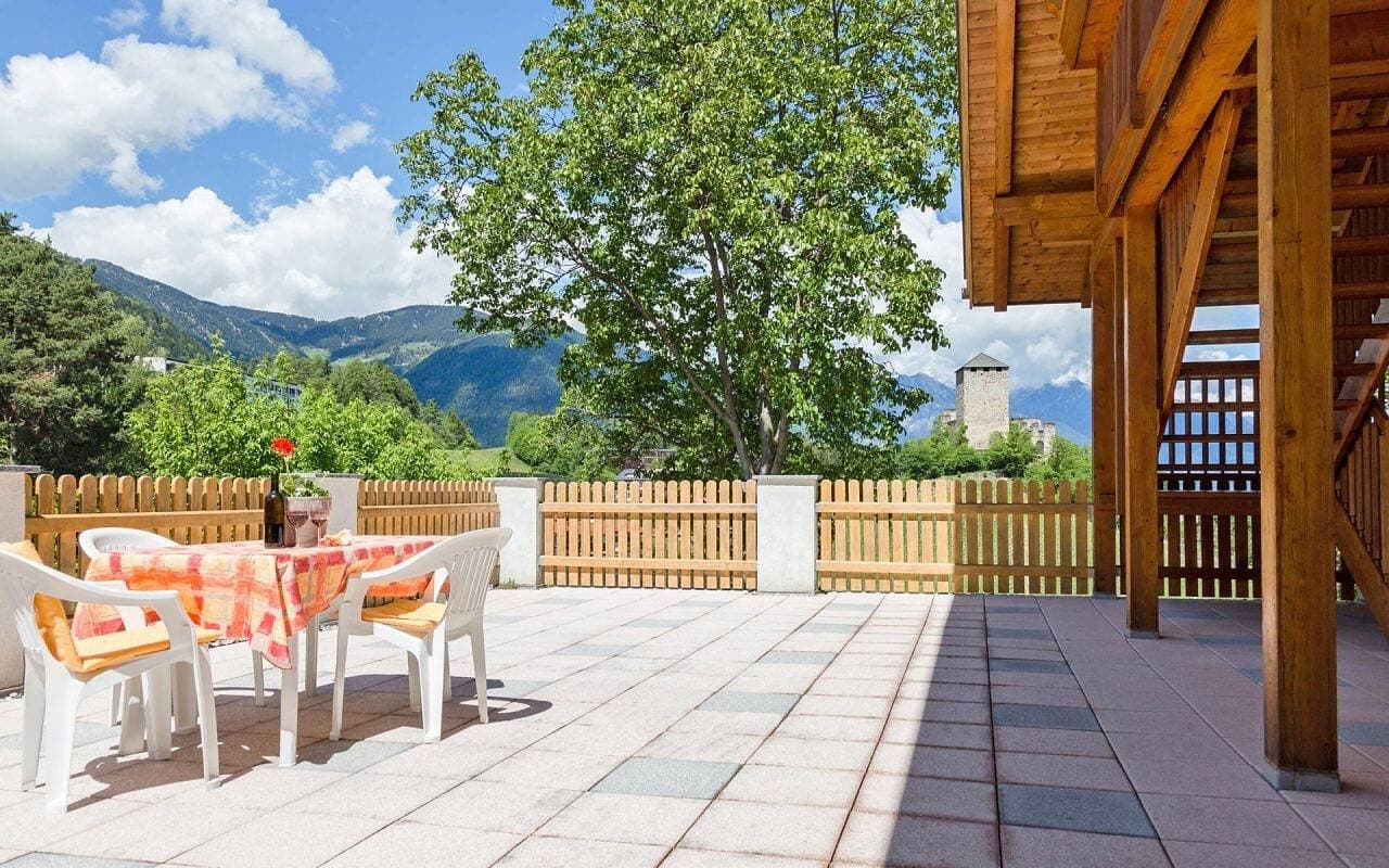 Foto 2 von 16: Ferienwohnung 'Stettnerhof Laugen' mit Bergblick, Terrasse und WLAN