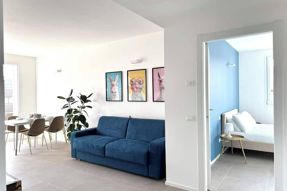 Foto 11 von 23: Jungle Sarnico Color Suites  -Garage - Self check - 2 min from the lake and downtown