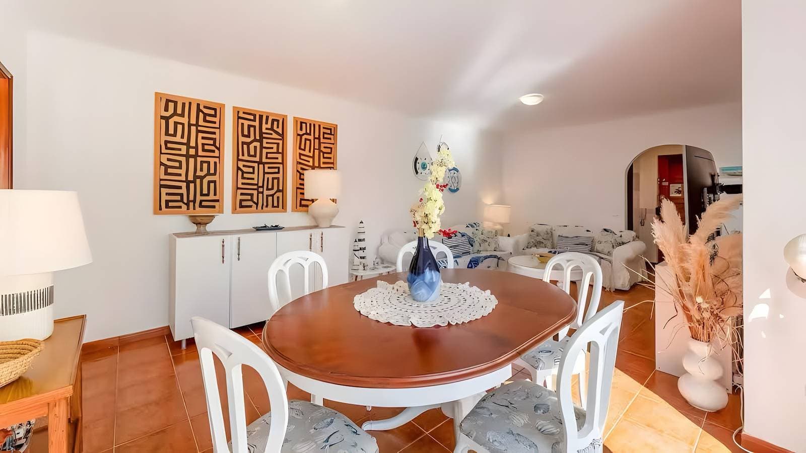 Foto 5 von 19: Apartment 'Casa Rosa dos Ventos' mit Meerblick, WLAN und Klimaanlage