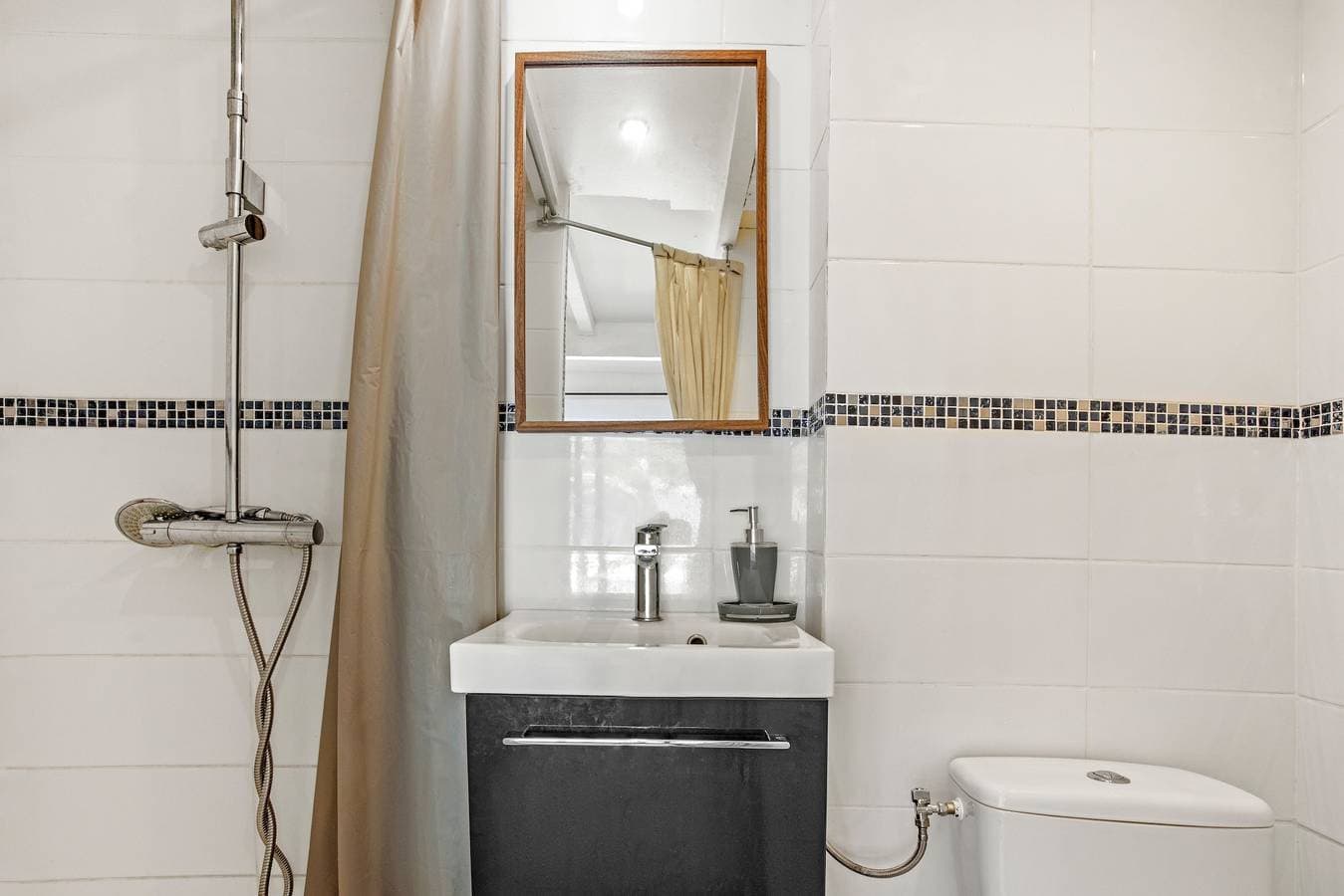 Foto 10 von 22: Studio-Apartment 'Pinède Romane Fréjus' mit privater Terrasse, WLAN und Klimaanlage