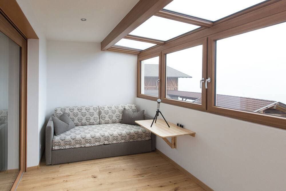 Foto 11 von 30: Bauernhaus in Alleinlage oberhalb Meran mit Wellnessbereich, Garten, Gipfelblick