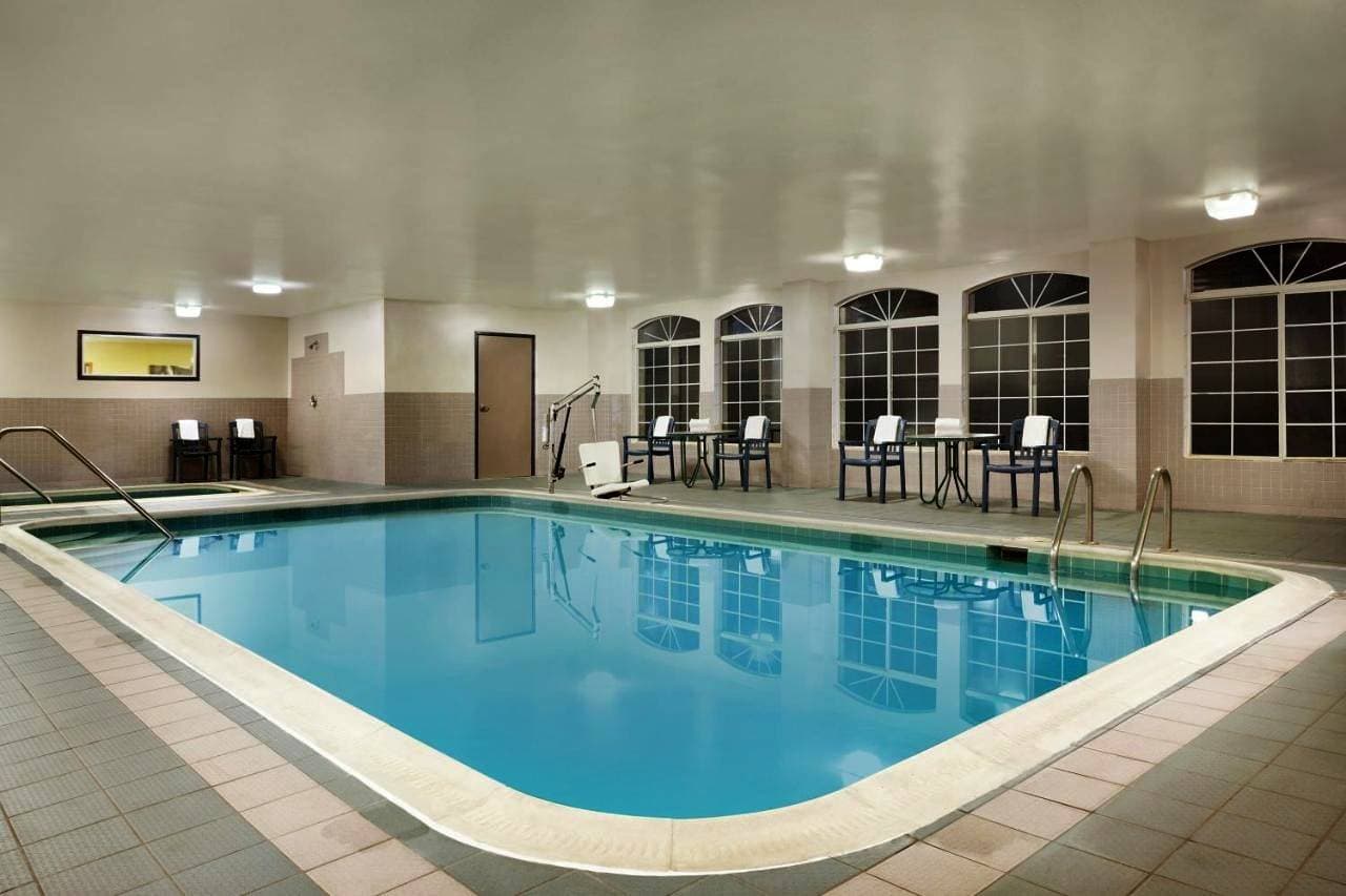 Foto 11 von 36: Country Inn & Suites by Radisson, Lexington, Va
