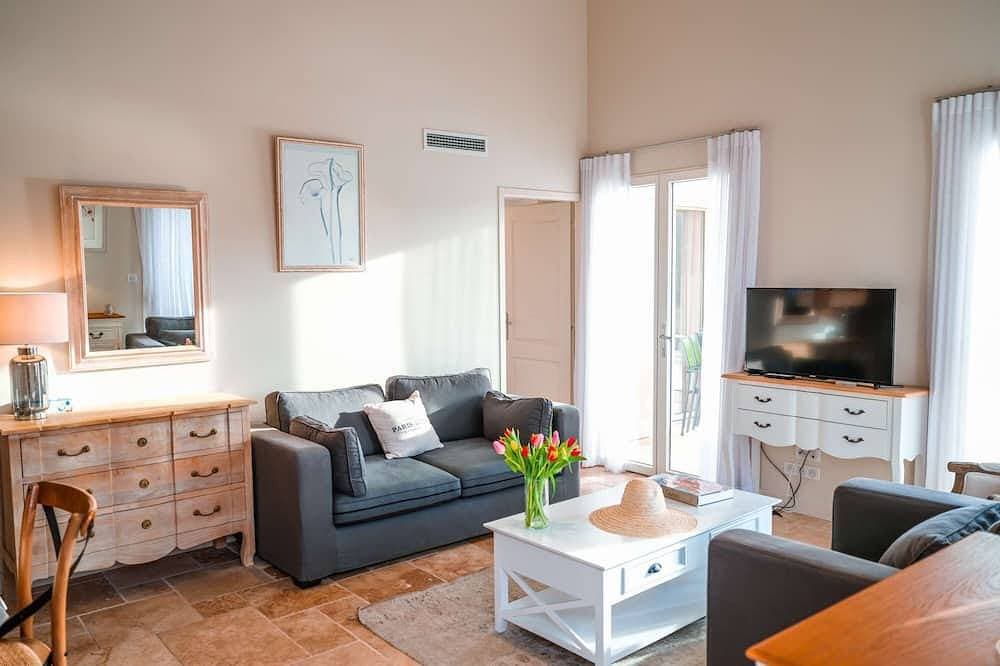 Foto 6 von 25: Luxuriöse 2-Bett-2-Bad-Villa mit beheiztem Pool auf Weingut Weingut