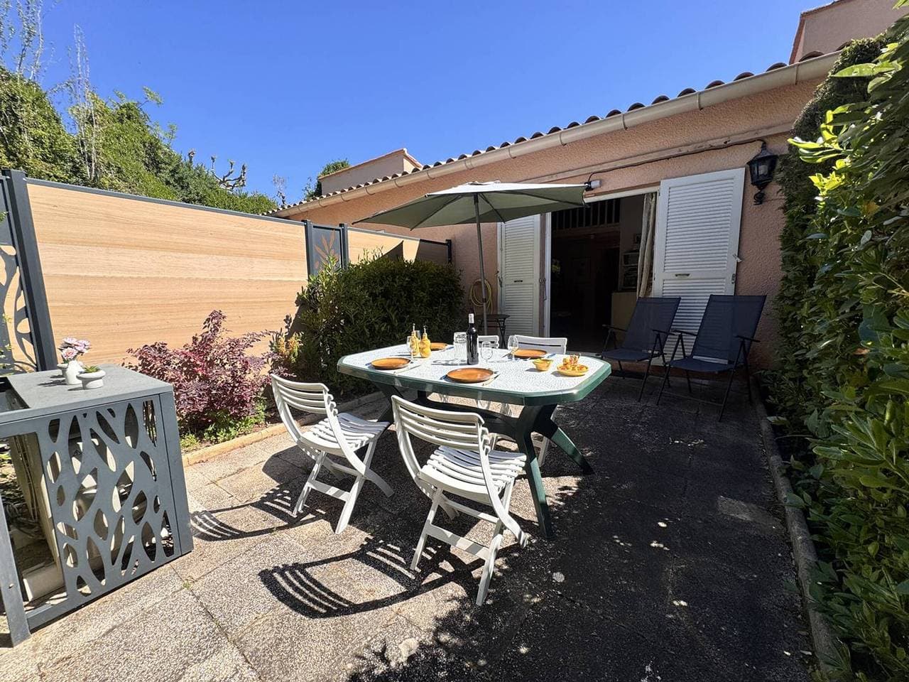 Ruhige Villa-Club, Seeblick - 4 Pers. 1