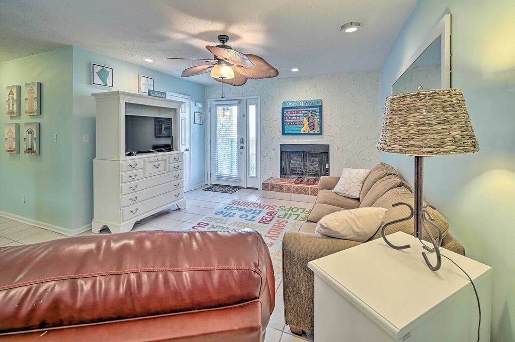 Foto 6 von 25: Cozy Myrtle Beach Getaway: 1 Block to Ocean!