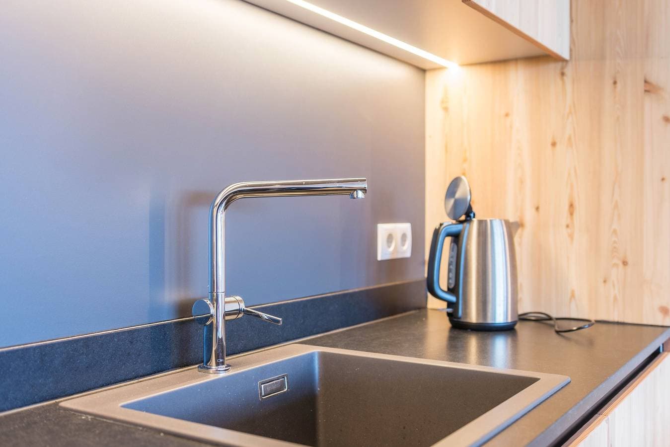 Foto 7 von 32: Ferienwohnung "Aura Chalets No 3" mit Bergblick, WLAN & Garten