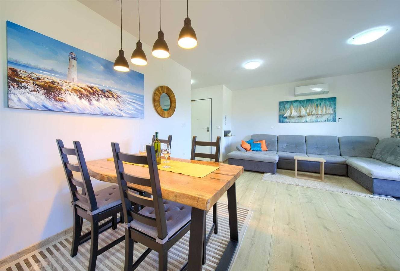 Foto 6 von 18: Ferienwohnung Nadica Deluxe 4