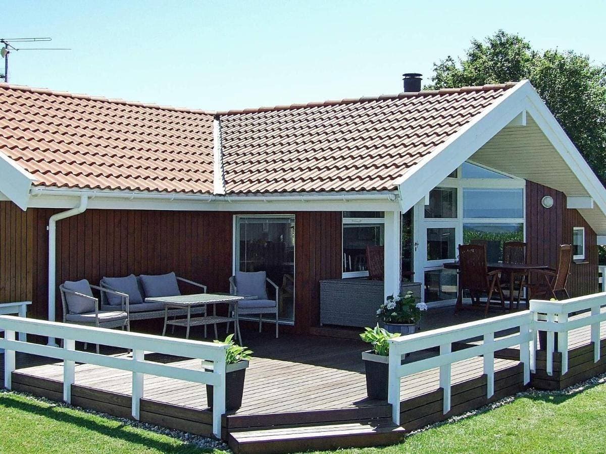 4 star holiday home in Humble 1