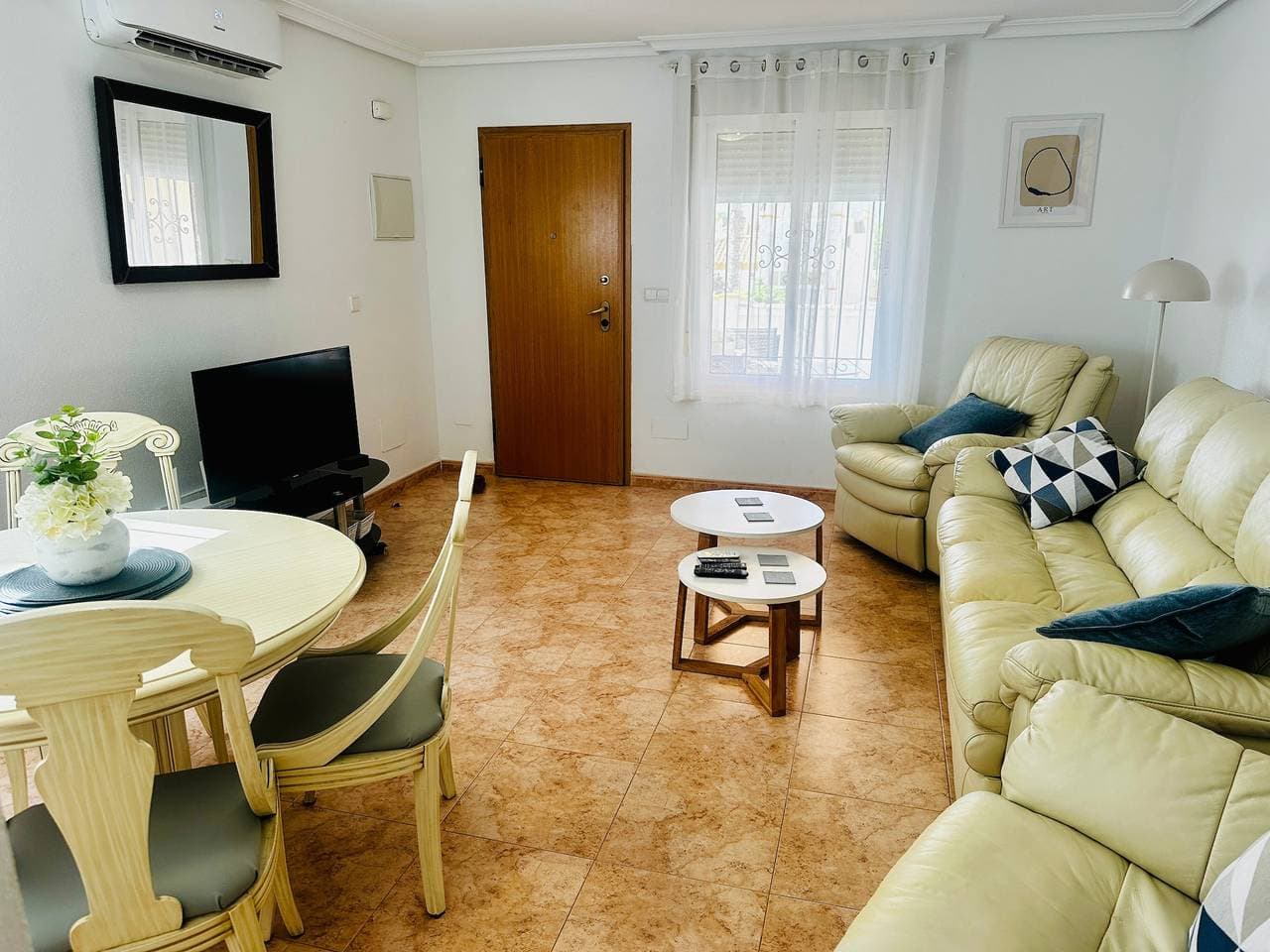Foto 6 von 18: Ferienhaus 'Relax Inn' mit Meerblick, Gemeinschaftspool und WLAN
