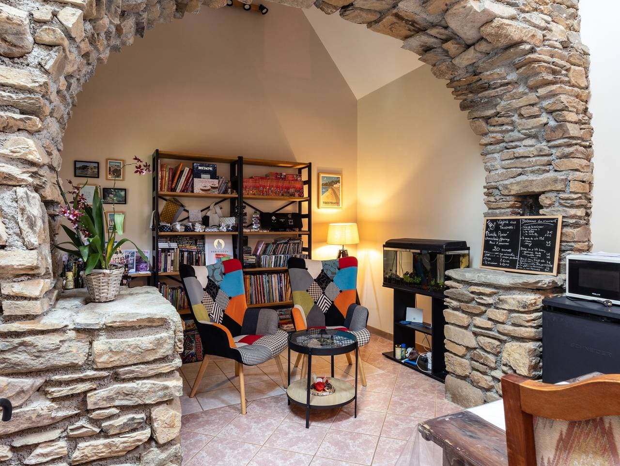 Foto 5 von 45: Gästehaus „Chambre Marine“ mit gemeinsamer Terrasse, Garten und WLAN