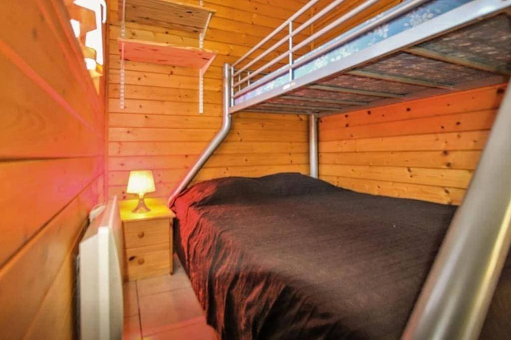 Foto 4 von 5: Two-Bedroom Chalet