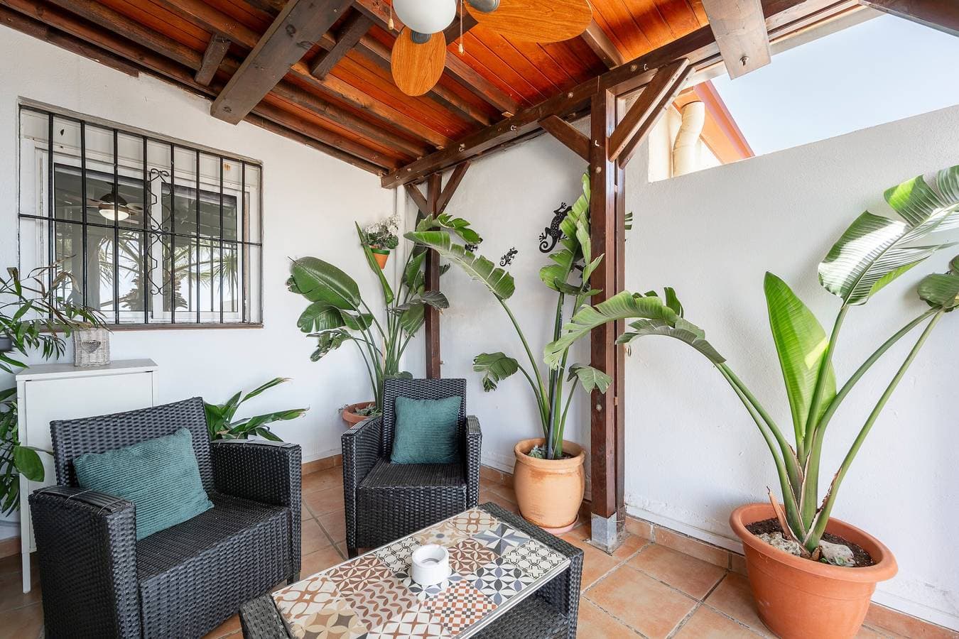 Foto 2 von 28: Ferienhaus 'Vista al Mar Ylenia' mit Meerblick, Pool, 2 Terrassen und WLAN