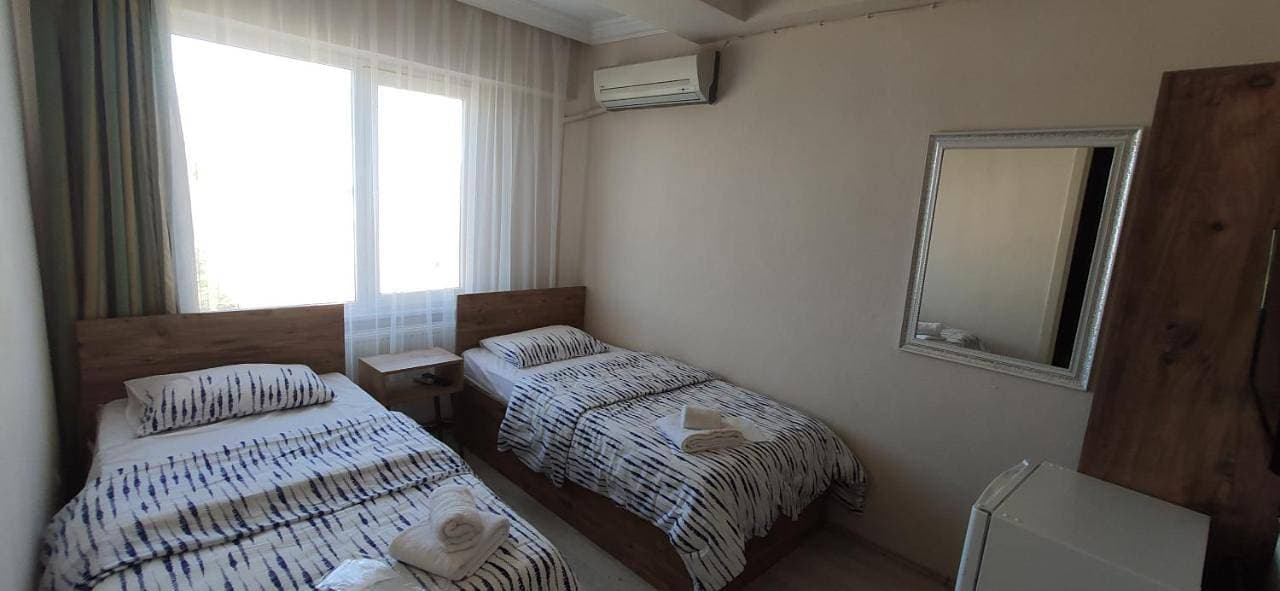 Foto 9 von 12: Economy Double Room