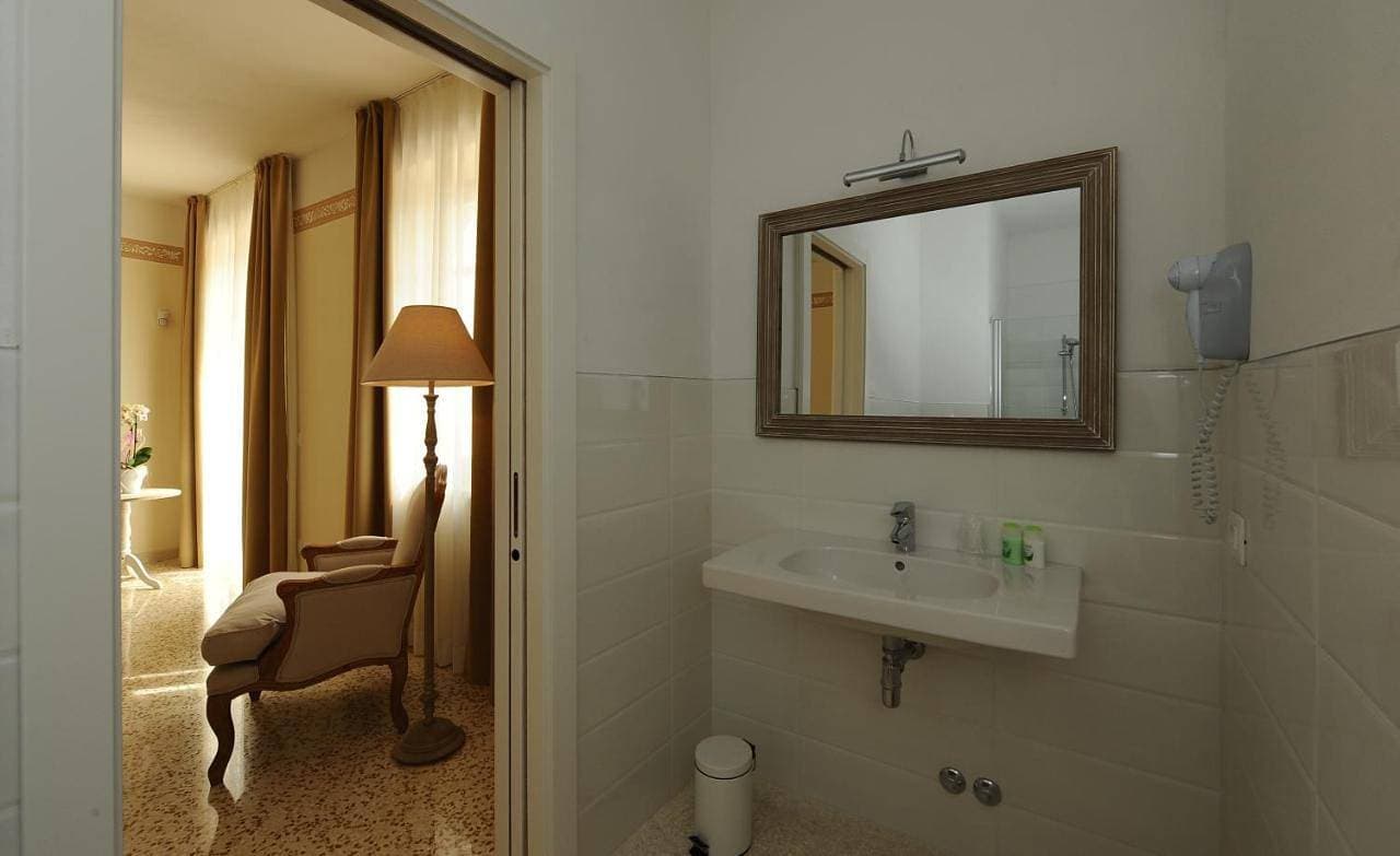 Foto 8 von 9: Superior Double or Twin Room with Garden View