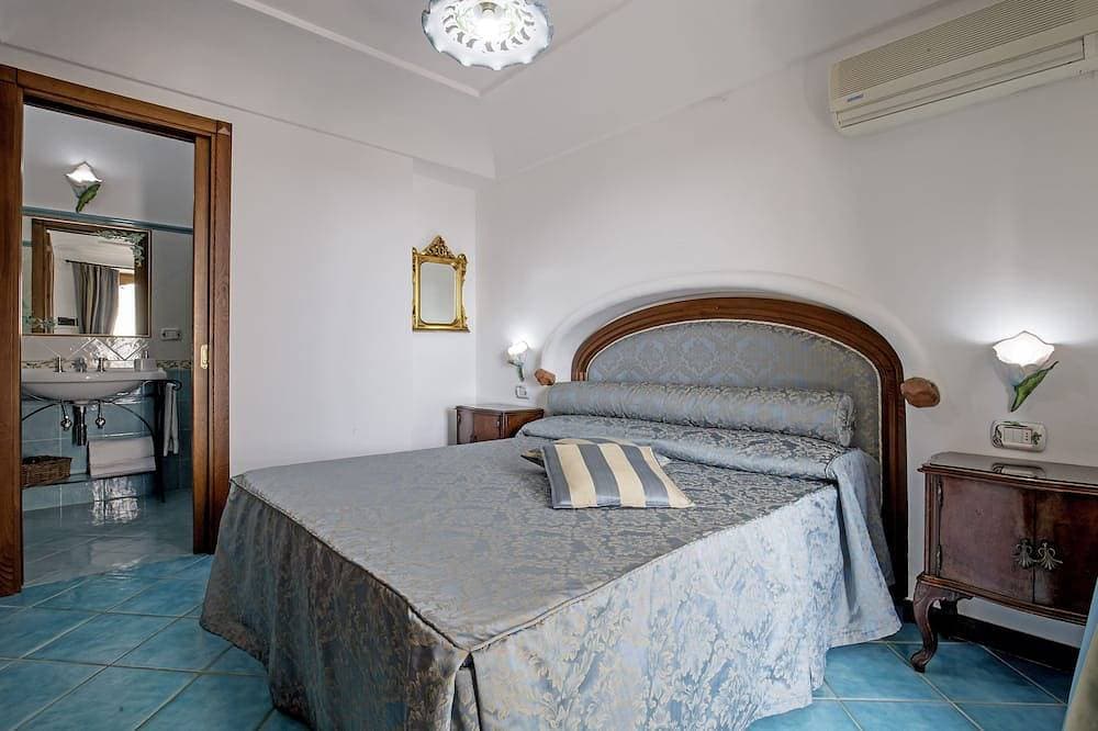 Foto 5 von 30: Villa Elena ist eine prestigeträchtige und exklusive Villa mit eindrucksvollem Meerblick.