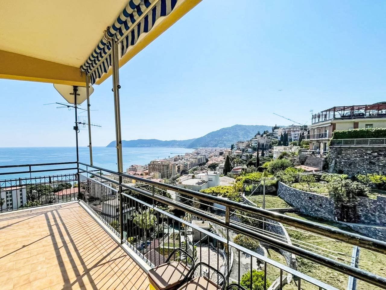 Vista Mare 1
