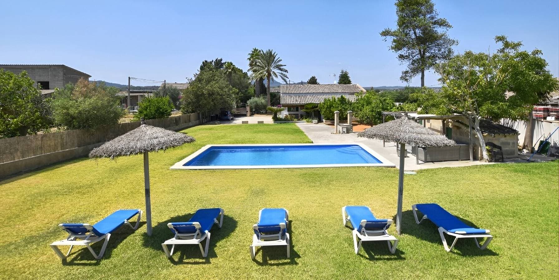 Foto 12 von 24: Villa „Valls“ mit privatem Pool, WLAN und Klimaanlage