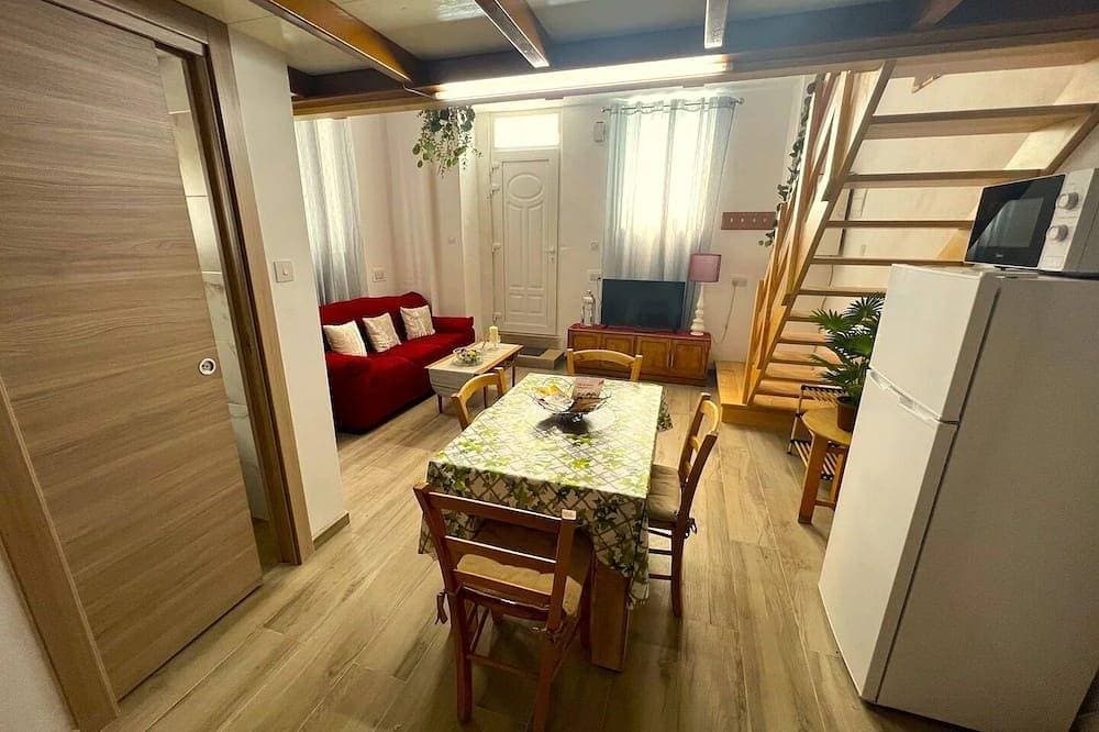 Foto 11 von 21: Charming 3-bedroom house with WiFi, AC in brilliant Tas-Sliema