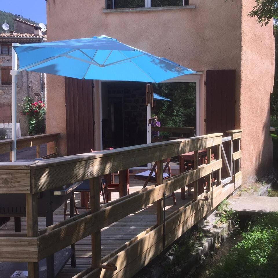 Foto 9 von 16: Three-Bedroom House