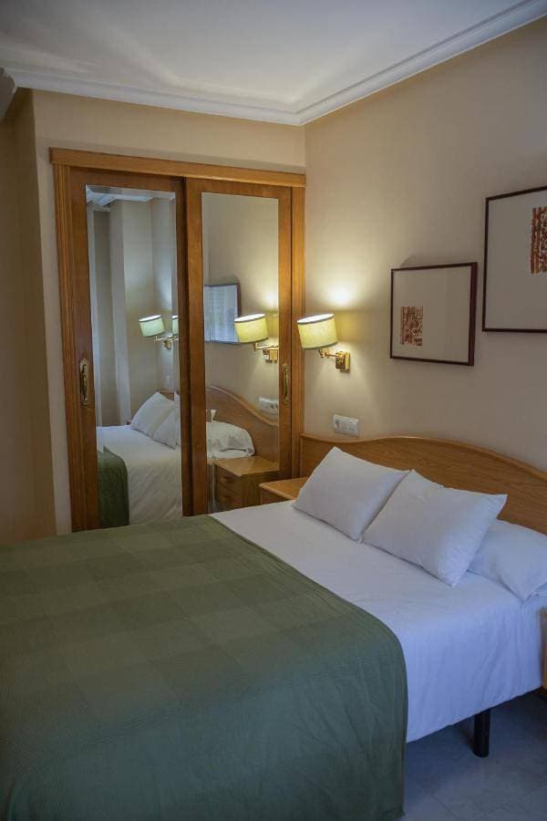 Foto 3 von 7: Triple Room