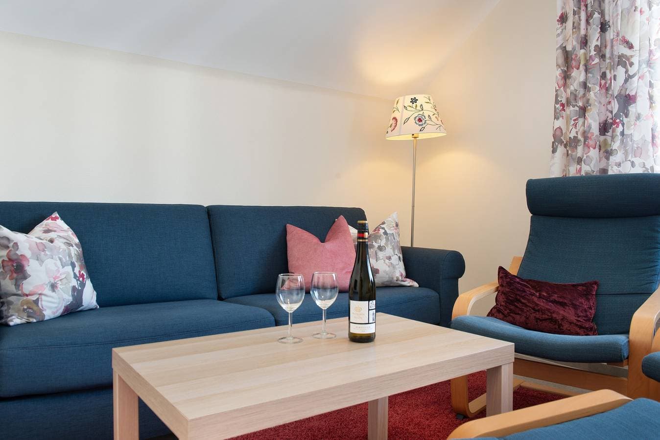Foto 2 von 35: Ferienwohnung 'Das Kleine Glück' mit Bergblick, privater Terrasse und Wi-Fi