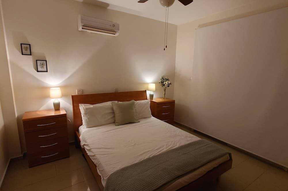 Foto 4 von 13: Fantastic Sea View Apartment With Large Balcony