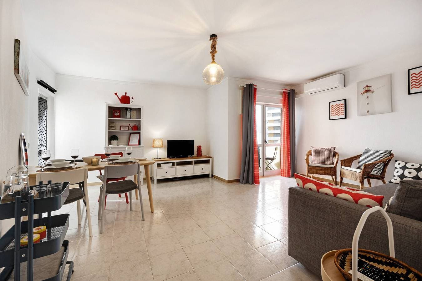 Foto 8 von 20: Ferienwohnung "Casa Farol" mit Meerblick, Balkon & WLAN