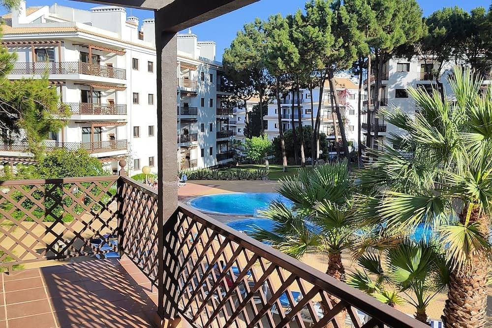 2 bedroom apartment Falésia Algarve 1