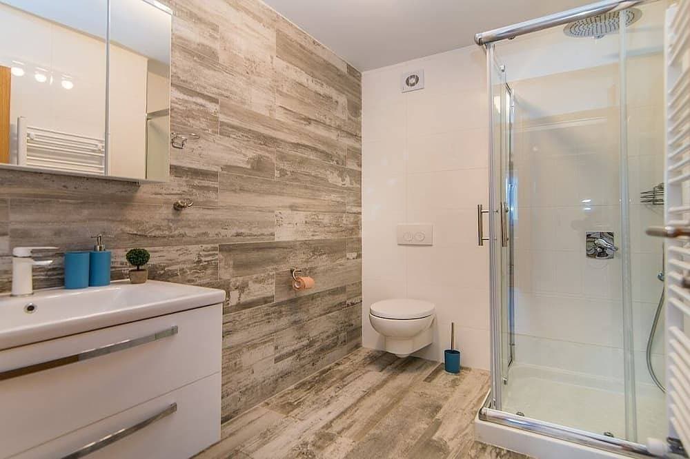 Foto 9 von 26: Große Villa mit privatem Pool, ideal gelegen, nur 15 Minuten vom malerischen Ferienort Rovinj entfernt!