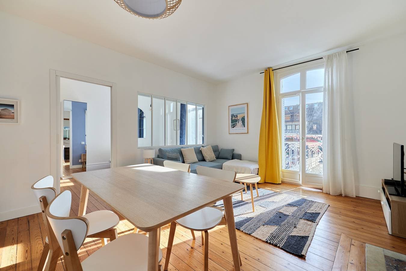 Foto 10 von 15: Ferienwohnung für 4 Personen mit Balkon