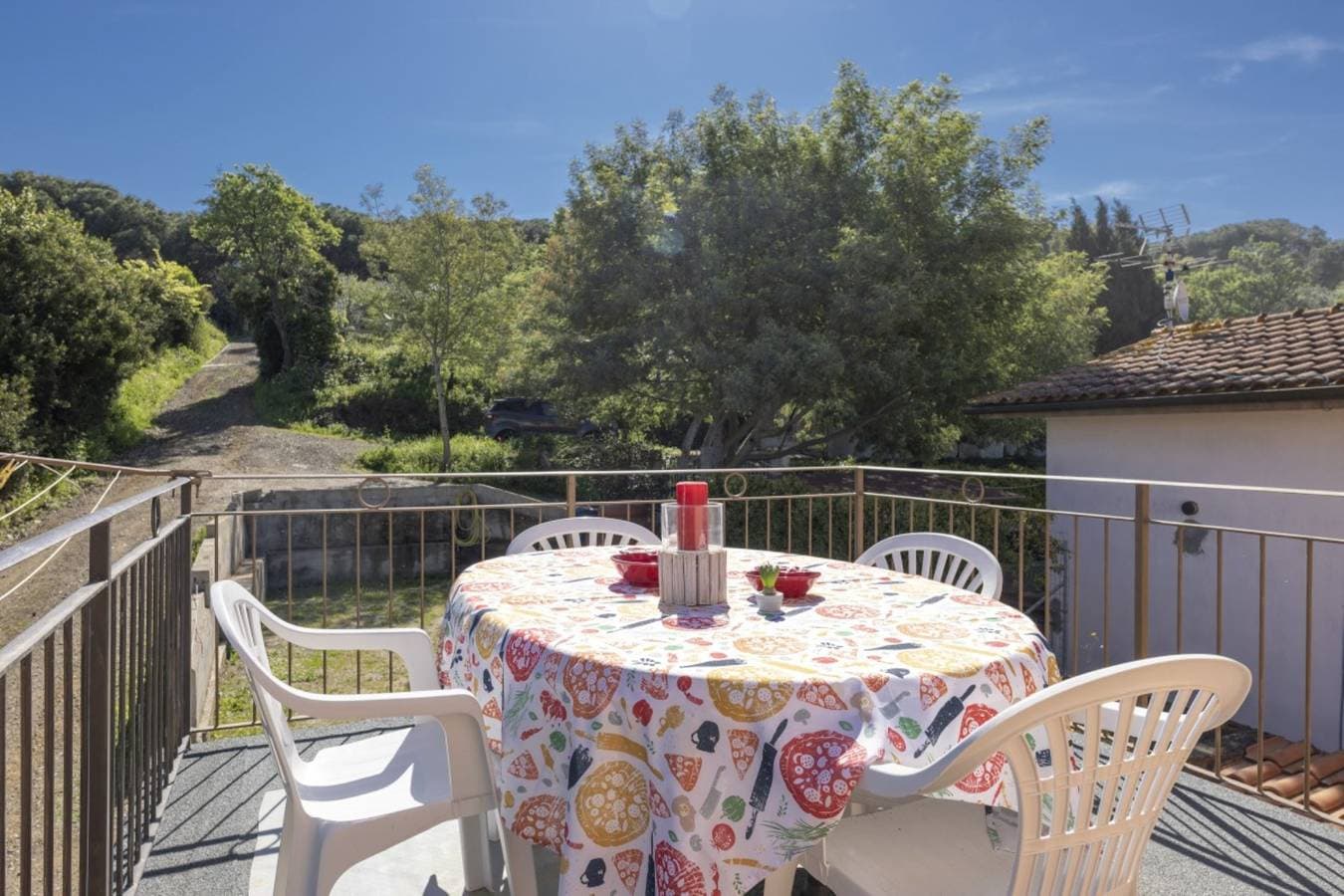 Foto 4 von 19: Ferienwohnung für 4 Personen mit Garten